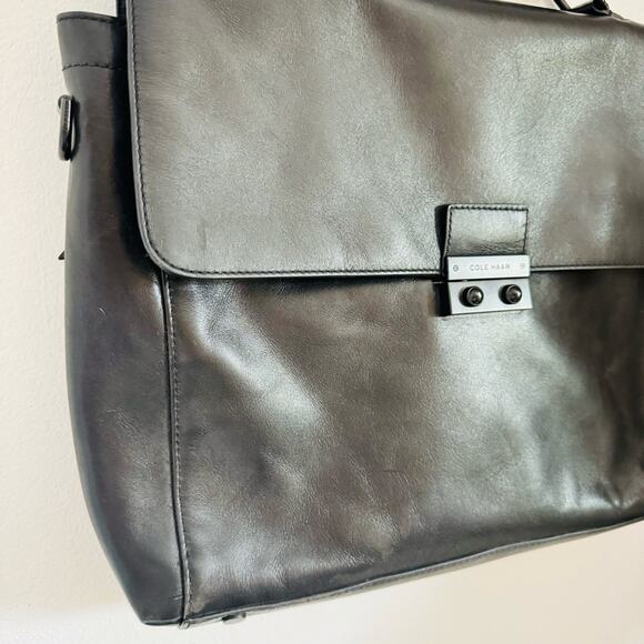 COLE HAAN Black Leather Warner Briefcase Travel Bag Zipper Pocket Laptop Case - Picture 3 of 16